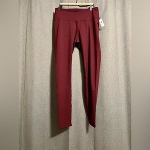 NWT Old Navy Women’s Power Press XL Tall High-Rise Leggings - Burgundy